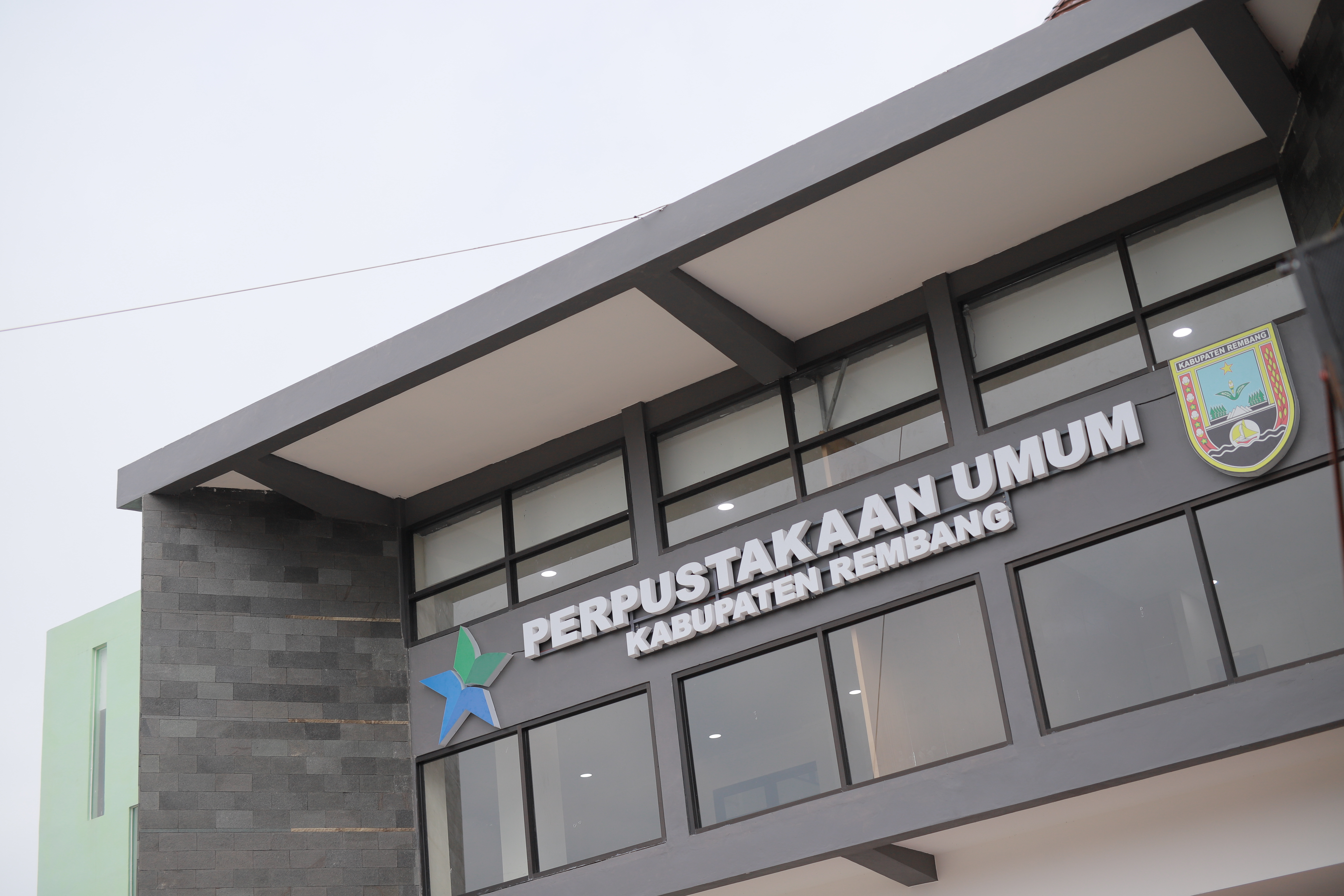 Kegiatan Sosialisasi Gemar Membaca Pada Masyarakat Jadi Ajang Pengukuhan 14 Bunda Literasi Kecamatan Sekabupaten Rembang