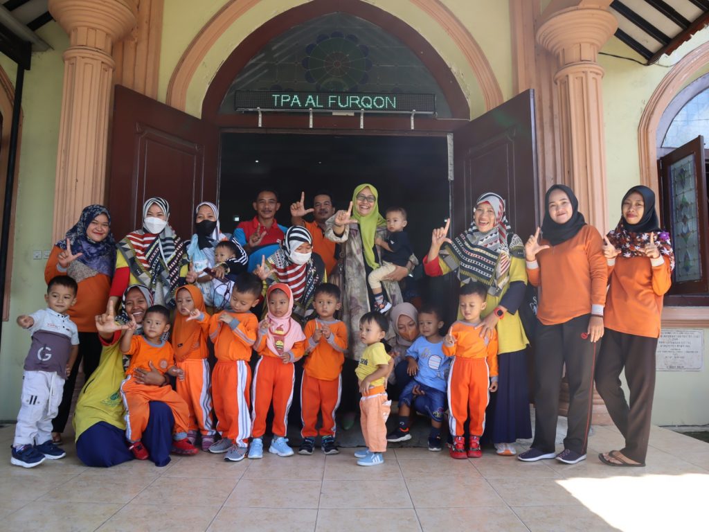 Kunjungan dari TPA Al Furqon Rembang